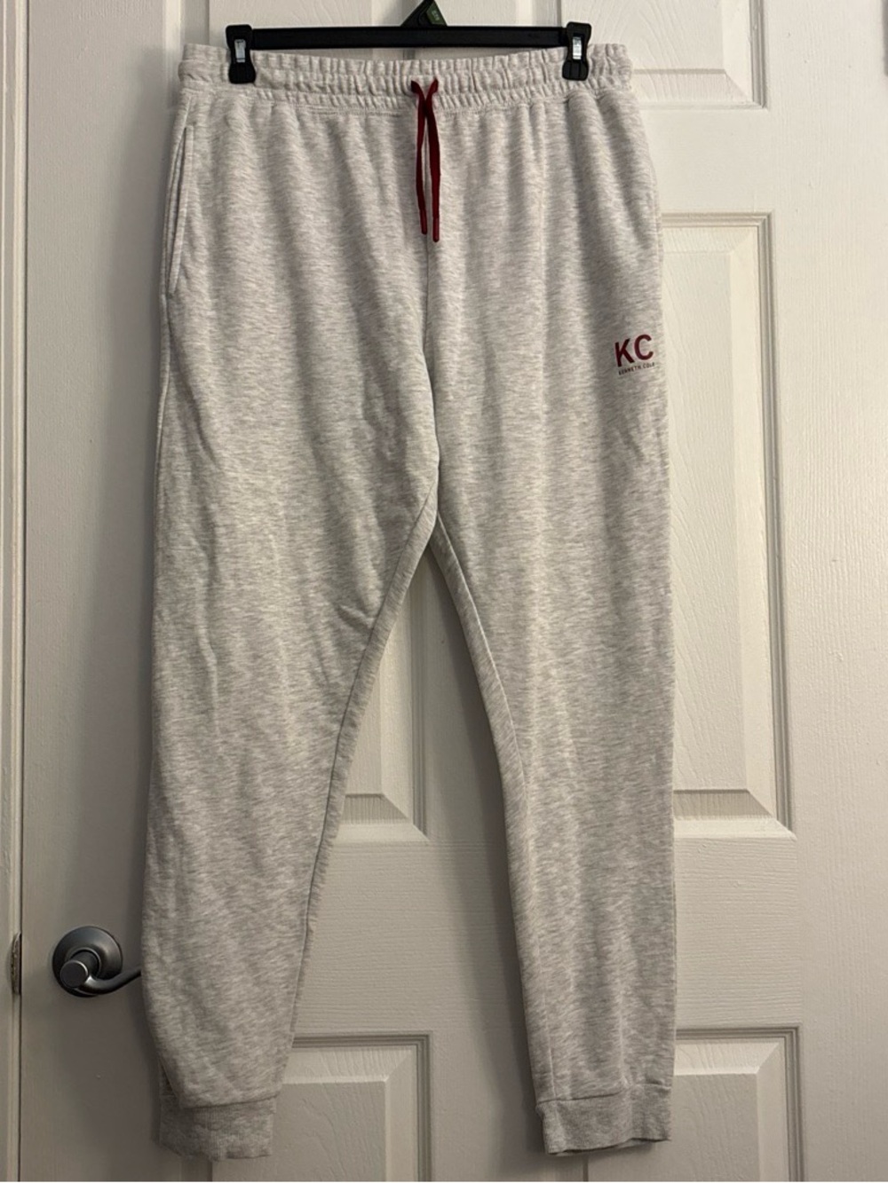 Men’s heather gray Kenneth Cole New York jogger sweatpants in size XL